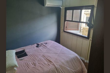 Casa à venda com 70m², 3 quartos e 4 vagas Casa à venda com 70m², 3 quartos e 4 vagasQuarto 2