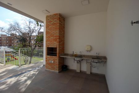 Apartamento para alugar com 50m², 2 quartos e 2 vagas Apartamento para alugar com 50m², 2 quartos e 2 vagasÁrea comum - Churrasqueira