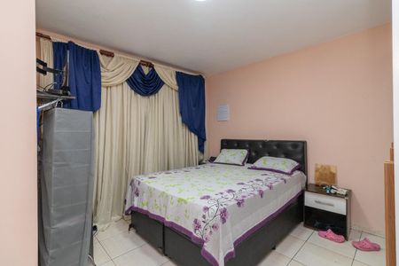 Casa à venda com 295m², 5 quartos e 1 vagaSuíte da Casa 01