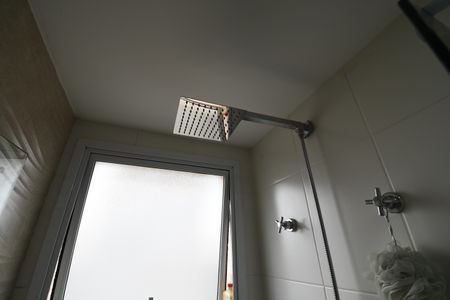 Apartamento à venda com 108m², 2 quartos e 2 vagasBanheiro da Suíte 1