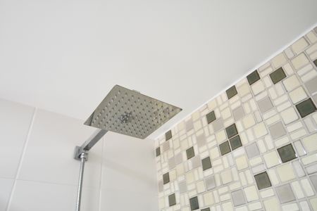 Apartamento à venda com 108m², 2 quartos e 2 vagasBanheiro da Suíte 2