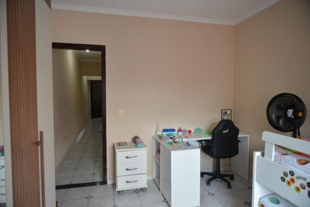 Casa à venda com 180m², 3 quartos e 2 vagasQuarto 2