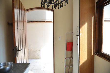 Casa à venda com 180m², 3 quartos e 2 vagasÁrea de Serviço