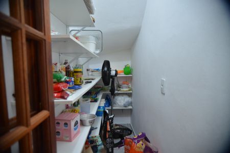 Casa à venda com 180m², 3 quartos e 2 vagasDispensa