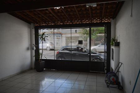 Casa à venda com 180m², 3 quartos e 2 vagasGaragem