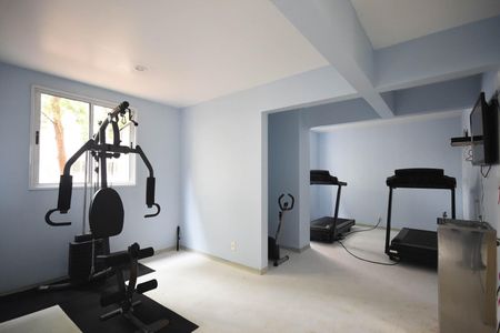 Apartamento à venda com 42m², 2 quartos e 1 vaga Apartamento à venda com 42m², 2 quartos e 1 vagaAcademia