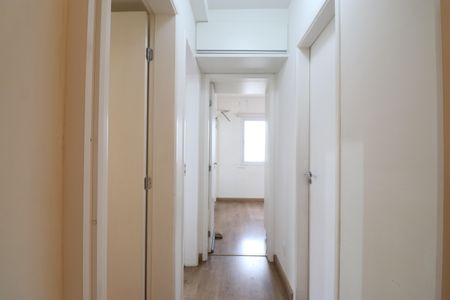 Apartamento à venda com 60m², 3 quartos e 1 vagaCorredor