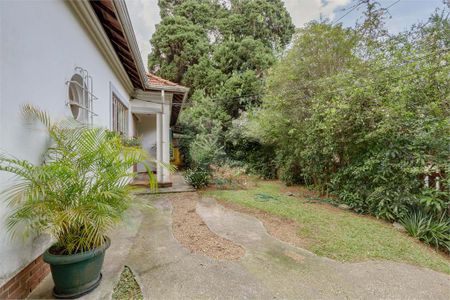 Casa à venda com 200m², 4 quartos e 6 vagas