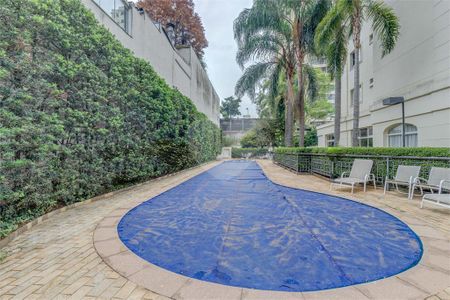 Apartamento à venda com 142m², 3 quartos e 3 vagas