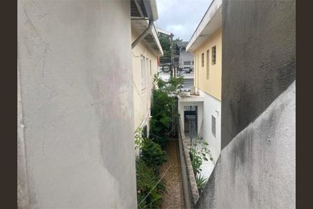 Casa à venda com 155m², 2 quartos e 2 vagas