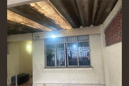 Casa à venda com 155m², 2 quartos e 2 vagas