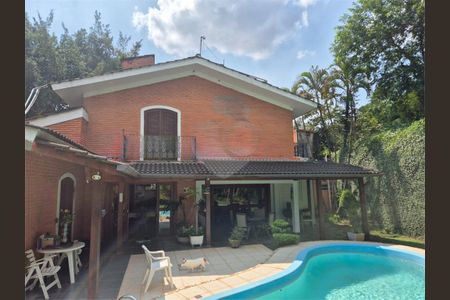 Casa à venda com 380m², 4 quartos e 2 vagas