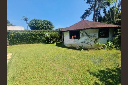Casa à venda com 304m², 3 quartos e 6 vagas