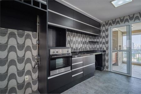 Apartamento à venda com 148m², 3 quartos e 3 vagas