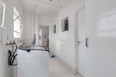 Apartamento à venda com 208m², 3 quartos e 2 vagas