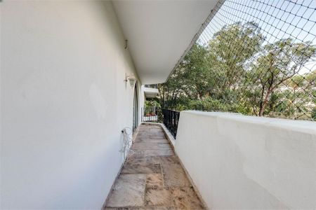 Apartamento à venda com 208m², 3 quartos e 2 vagas