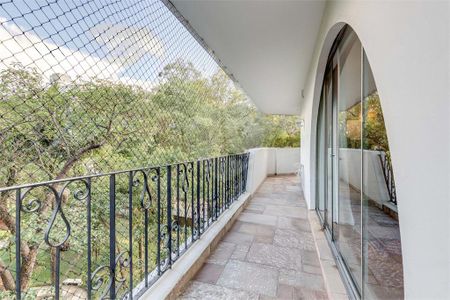 Apartamento à venda com 208m², 3 quartos e 2 vagas