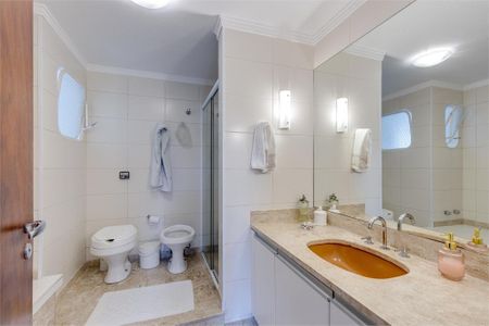 Apartamento à venda com 208m², 3 quartos e 2 vagas