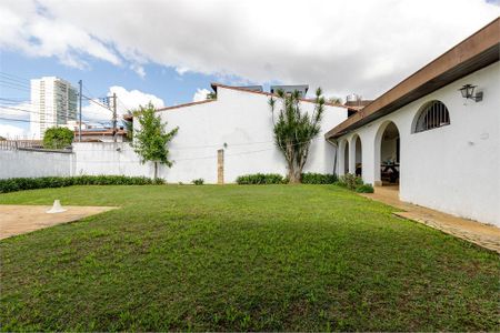 Casa à venda com 255m², 3 quartos e 4 vagas