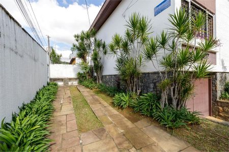 Casa à venda com 255m², 3 quartos e 4 vagas