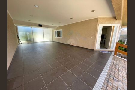 Casa à venda com 422m², 4 quartos e 12 vagas