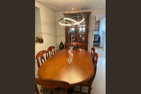 Apartamento à venda com 141m², 3 quartos e 1 vaga