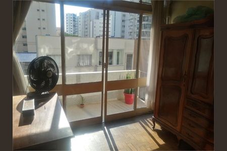 Apartamento à venda com 116m², 2 quartos e 1 vaga