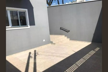 Casa à venda com 100m², 2 quartos e 2 vagas