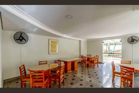 Apartamento para alugar com 118m², 3 quartos e 3 vagas Apartamento para alugar com 118m², 3 quartos e 3 vagasSalão de Festas