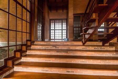 Casa à venda com 480m², 4 quartos e 4 vagasEntrada