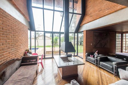 Casa à venda com 480m², 4 quartos e 4 vagasSala