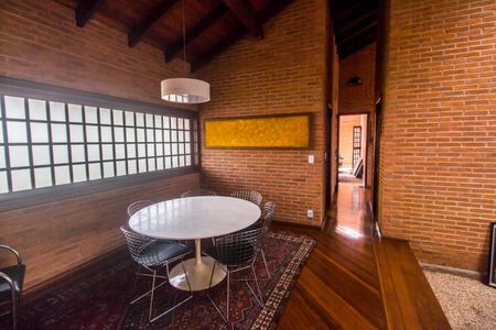Casa à venda com 480m², 4 quartos e 4 vagasSala de Jantar