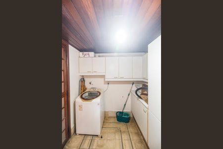 Casa à venda com 480m², 4 quartos e 4 vagasÁrea de Serviço