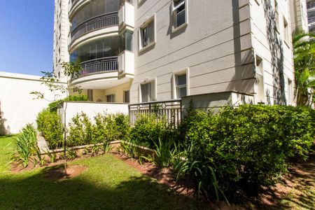 Apartamento à venda com 122m², 3 quartos e 2 vagas Apartamento à venda com 122m², 3 quartos e 2 vagasÁrea comum