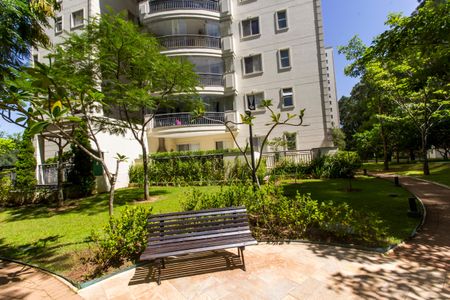 Apartamento à venda com 122m², 3 quartos e 2 vagas Apartamento à venda com 122m², 3 quartos e 2 vagasÁrea comum