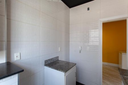 Apartamento à venda com 65m², 2 quartos e 1 vagaCozinha