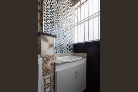 Apartamento à venda com 65m², 2 quartos e 1 vagaÁrea de Serviço