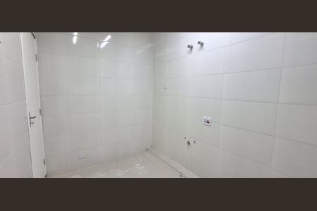 Casa à venda com 308m², 4 quartos e 4 vagas Casa à venda com 308m², 4 quartos e 4 vagasBanheiro