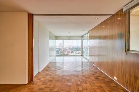Apartamento à venda com 187m², 3 quartos e 1 vaga