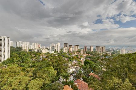 Apartamento à venda com 190m², 3 quartos e 2 vagas