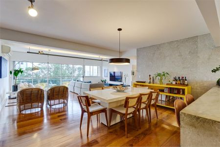 Apartamento à venda com 190m², 3 quartos e 2 vagas