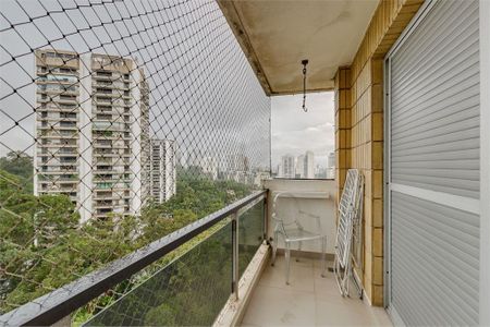 Apartamento à venda com 190m², 3 quartos e 2 vagas