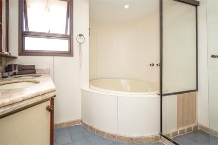 Apartamento à venda com 158m², 3 quartos e 2 vagas