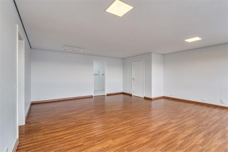 Apartamento à venda com 160m², 4 quartos e 2 vagas