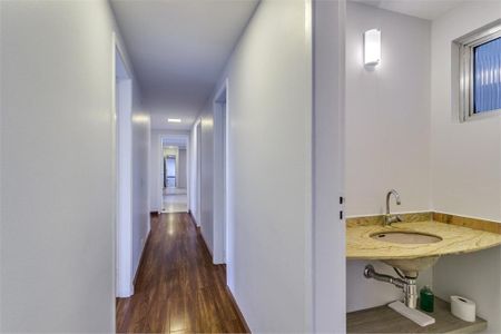 Apartamento à venda com 160m², 4 quartos e 2 vagas