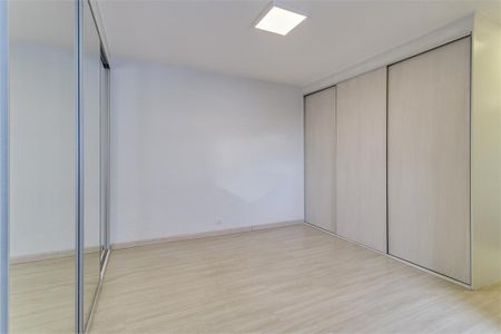 Apartamento à venda com 160m², 4 quartos e 2 vagas