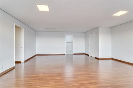 Apartamento à venda com 160m², 4 quartos e 2 vagas