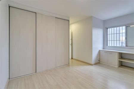 Apartamento à venda com 160m², 4 quartos e 2 vagas