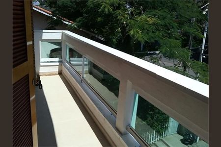 Casa à venda com 304m², 3 quartos e 2 vagas
