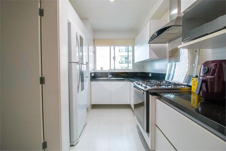 Apartamento à venda com 168m², 4 quartos e 4 vagas